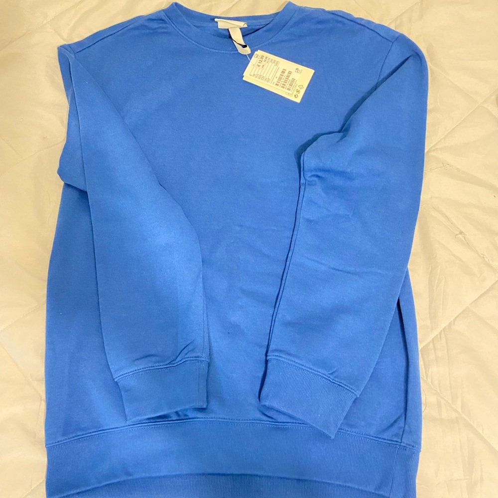Mens relaxed fit Blue crewneck size xs with tags